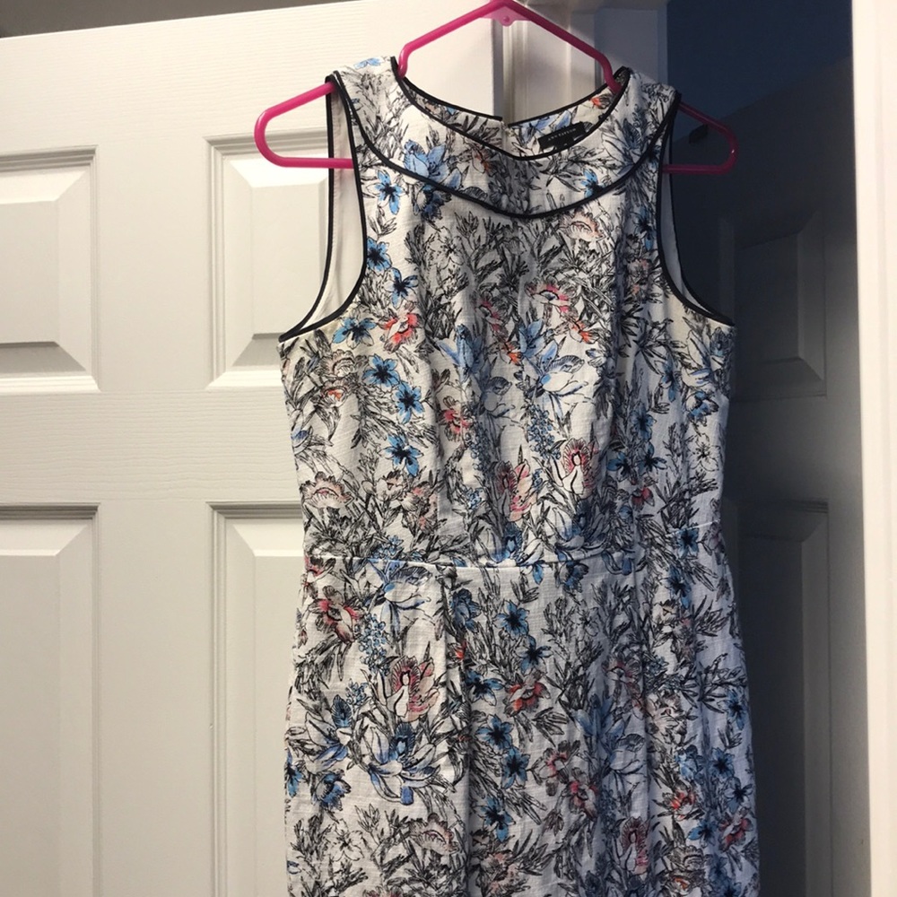 Ann Taylor dress size 2